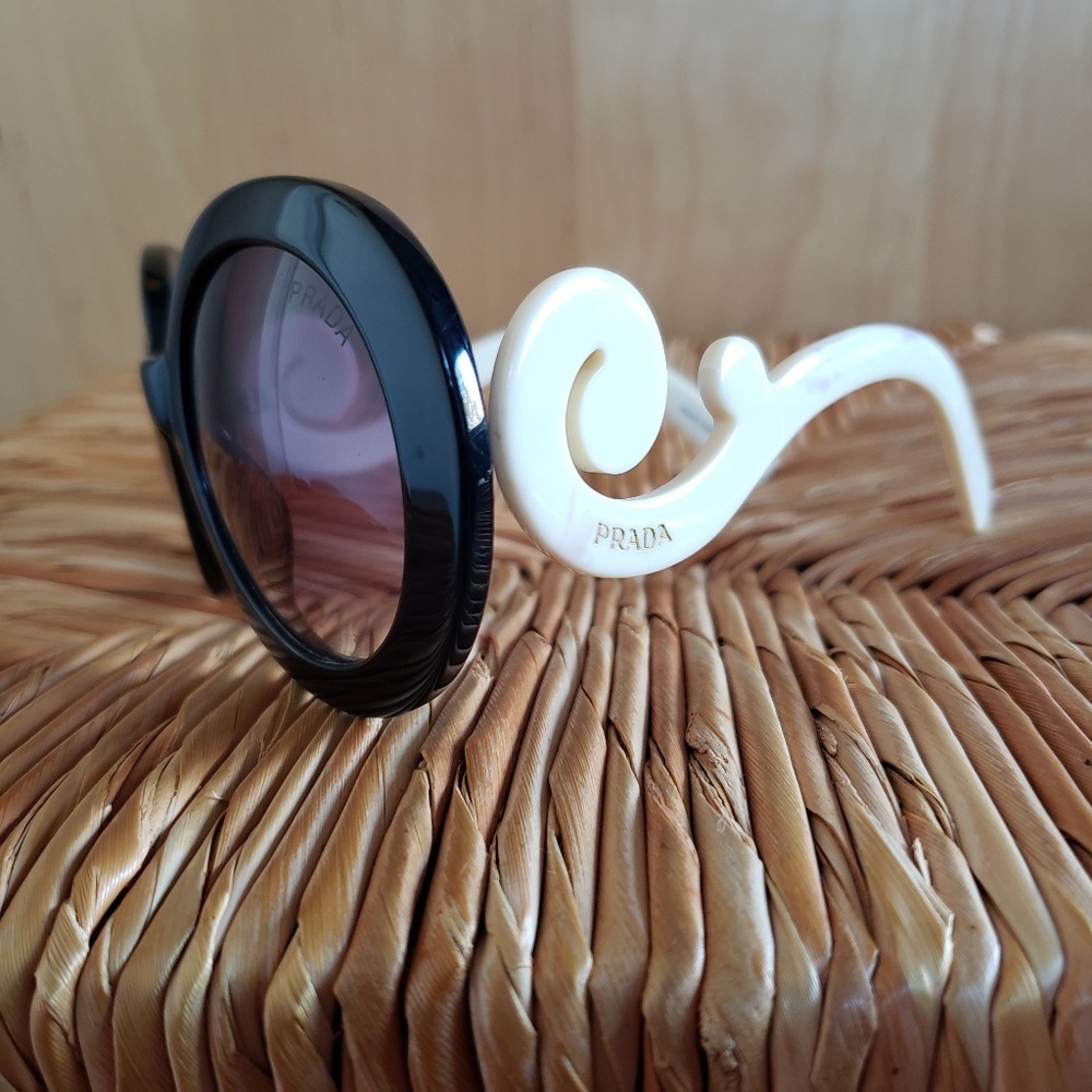 Chic Prada Baroque Sunglasses!